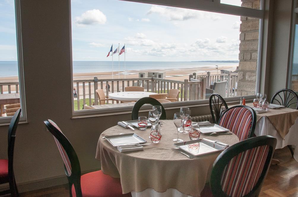 Logis Hotel Du Casino Restaurant Le Mathelia Вьервиль-сюр-Мер Экстерьер фото